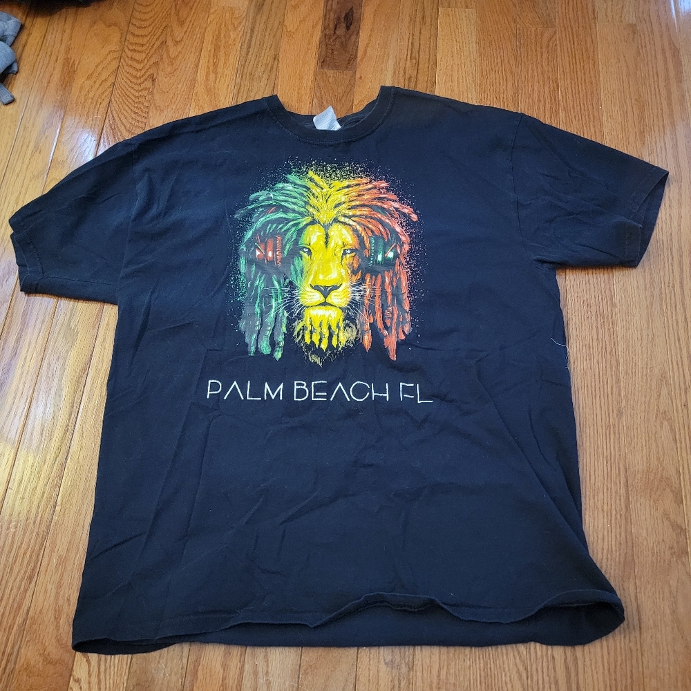 Rasta Lion graphic shirt